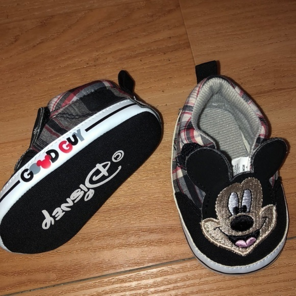 Disney Mickey Mouse‎  3-6 months Baby Crib Shoes